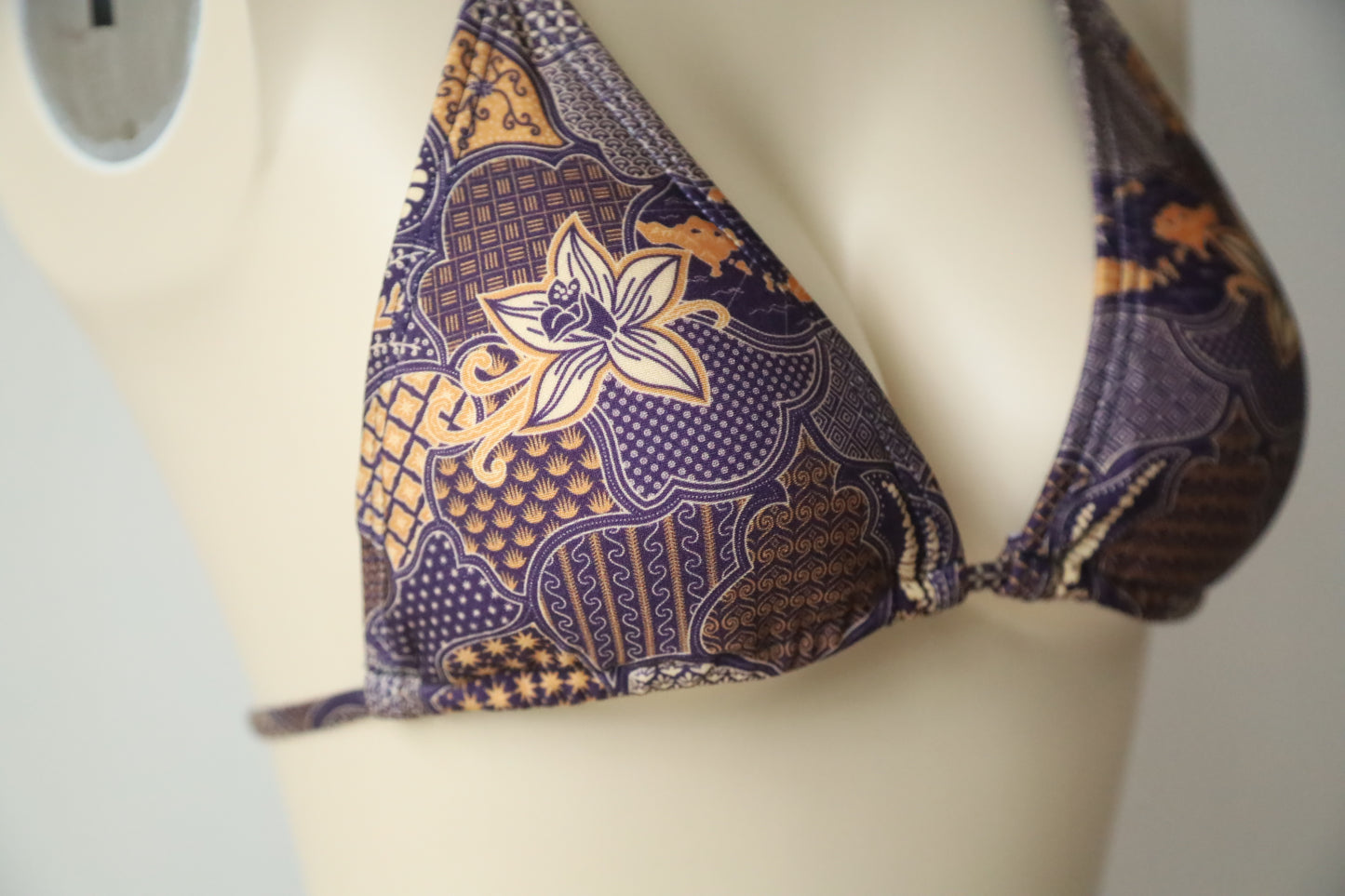 Batik Bikini
